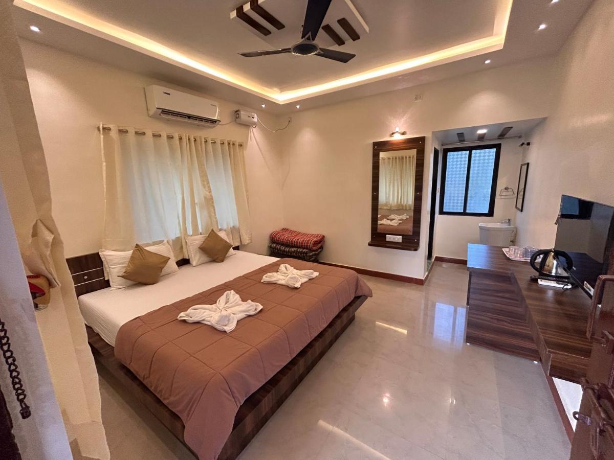 The Beach Hive Resort Kashid Екстер'єр фото