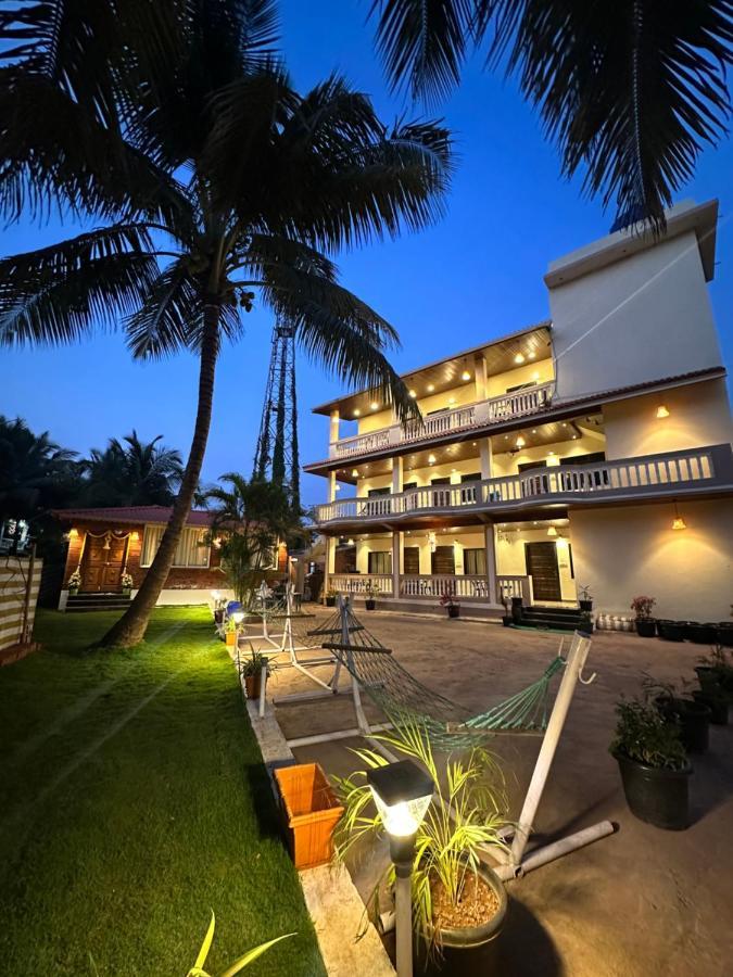 The Beach Hive Resort Kashid Екстер'єр фото